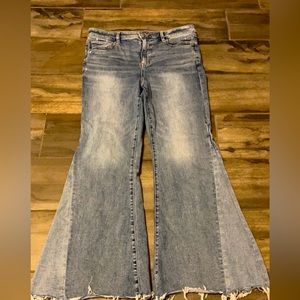 American Eagle Flare Jeans